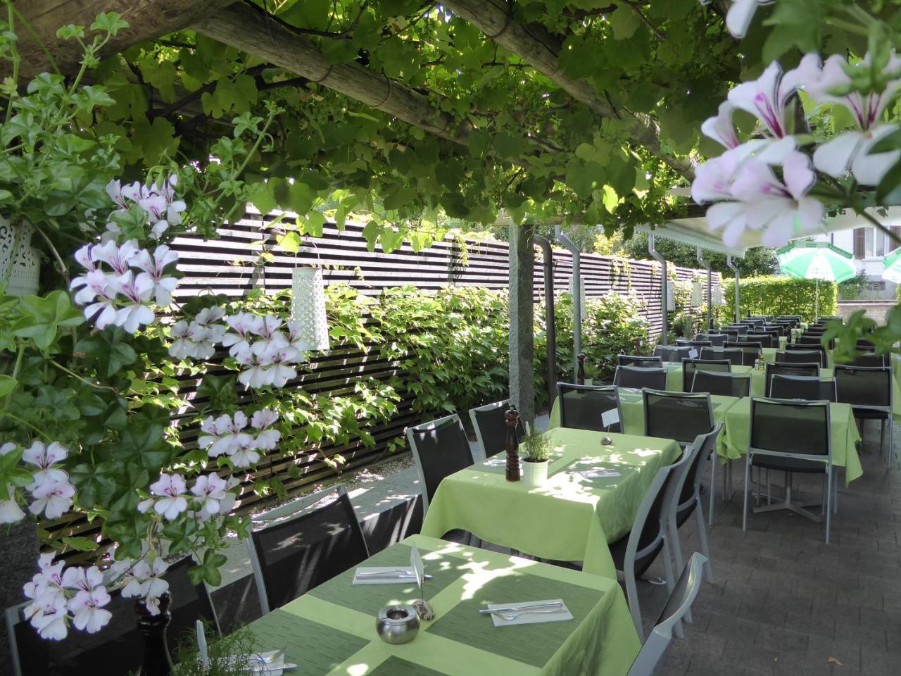 Gasthof Pizzeria Weingarten Affoltern Am Albis Exterior foto